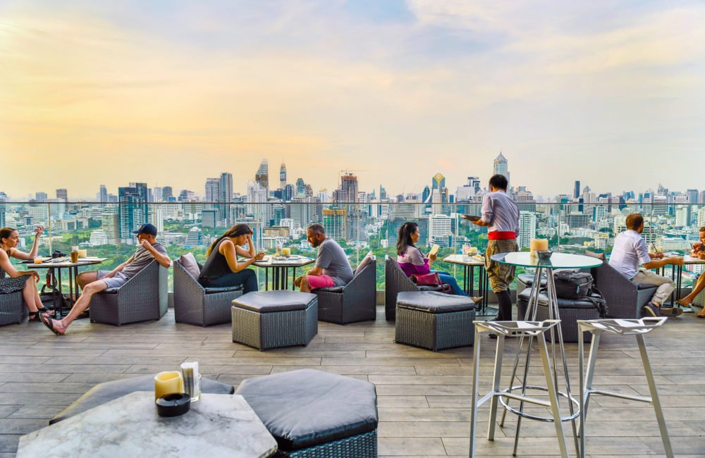 盤點曼谷的5個浪漫，情侶共進晚餐的屋頂餐廳酒吧！